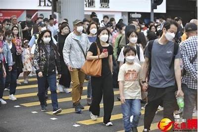成人口才培训班免费学，名额有限速来报名！